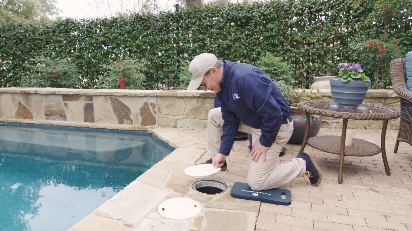 checking pool valve